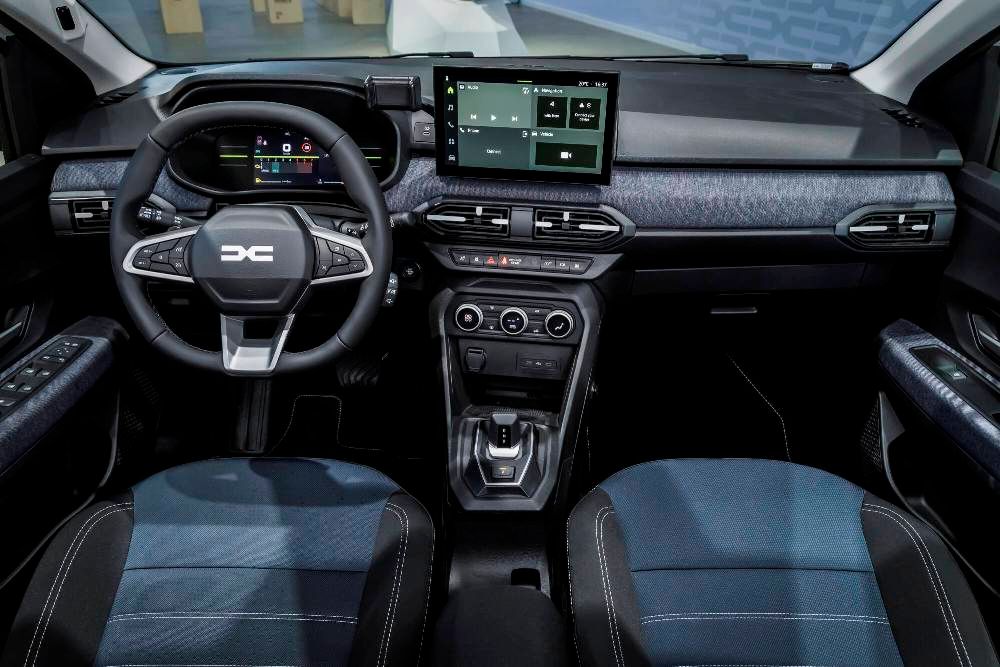 DACIA Sandero — 4