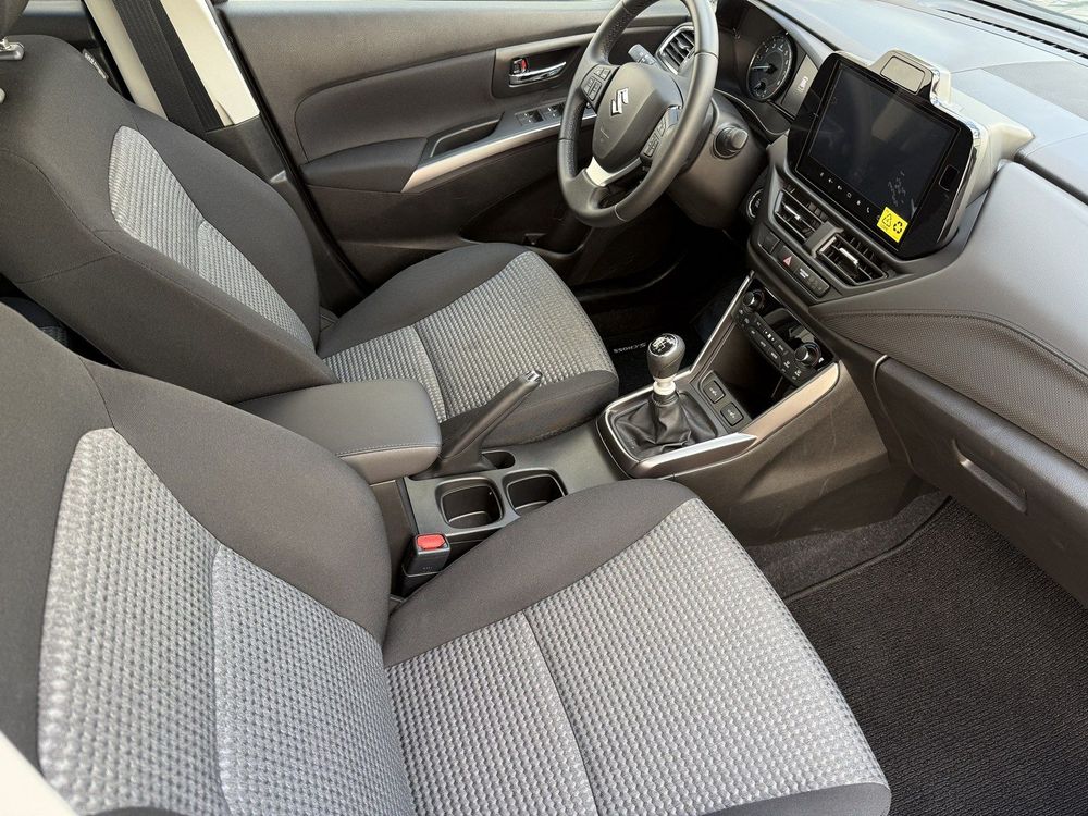 Suzuki S-cross — 10