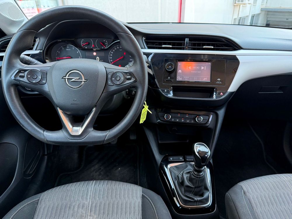 Opel Corsa 5D — 12