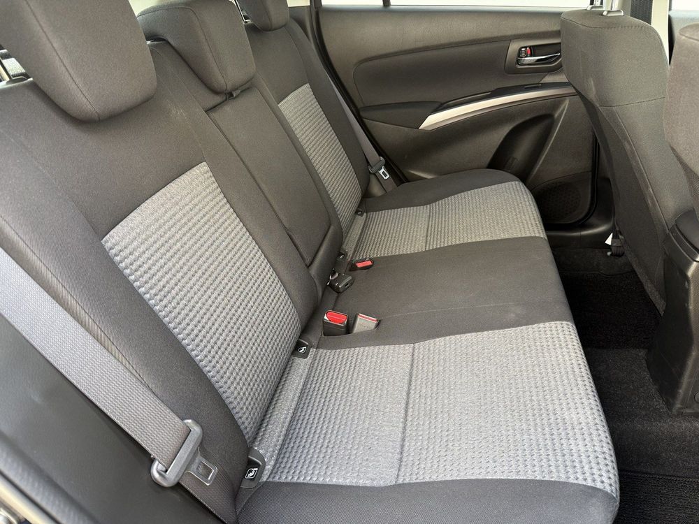Suzuki S-cross — 13