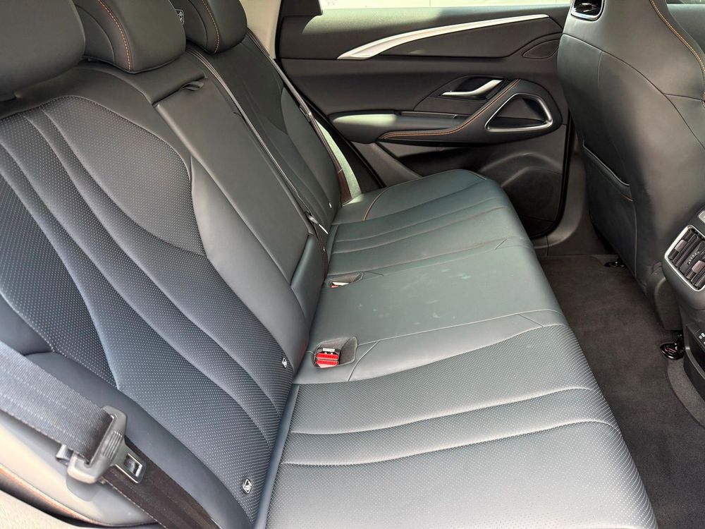 Byd Sealion 5  — 12