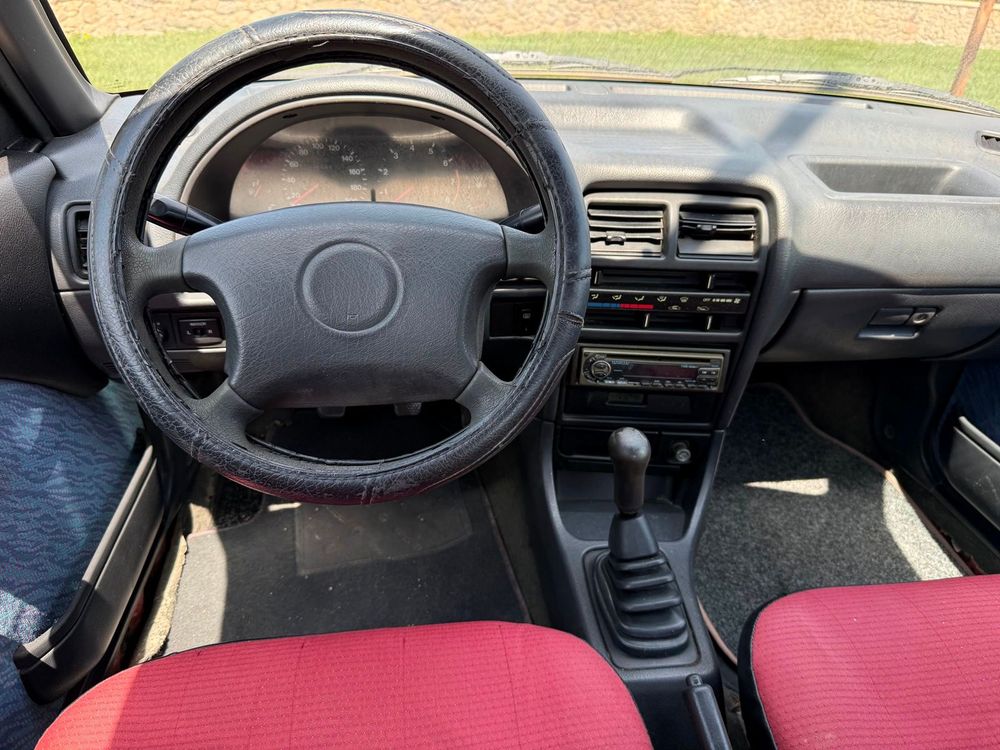 Suzuki Swift — 12