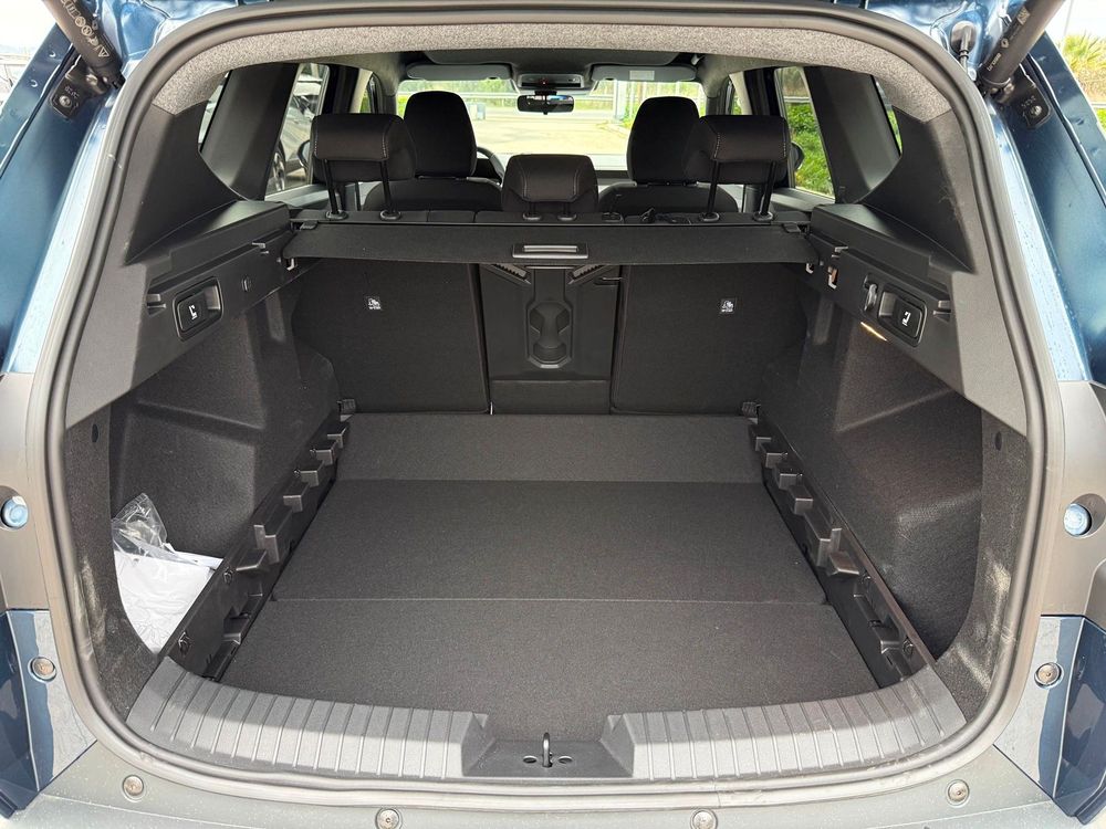 Dacia Bigster — 13