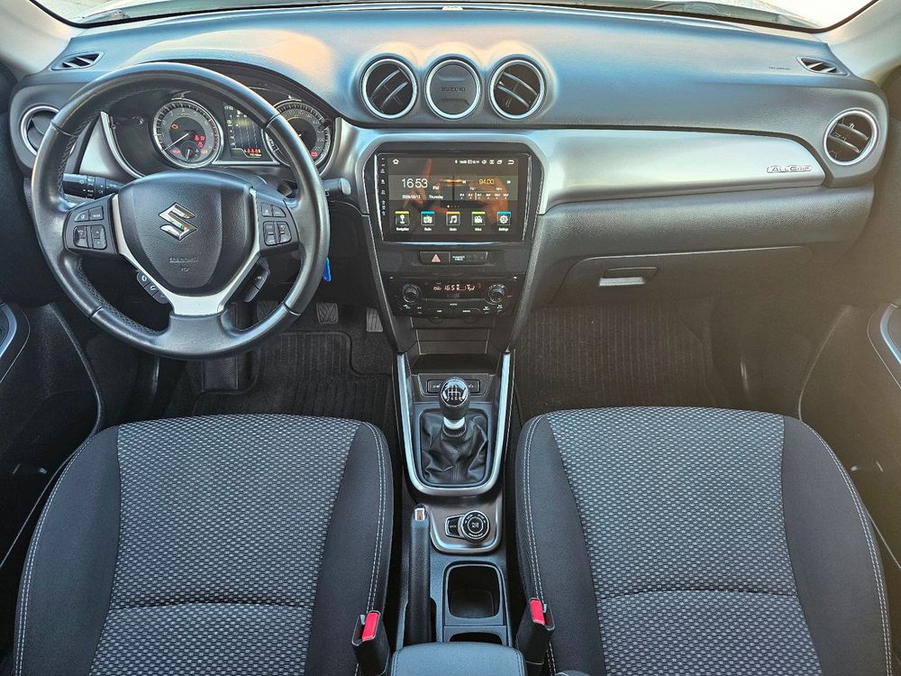Suzuki Vitara — 14