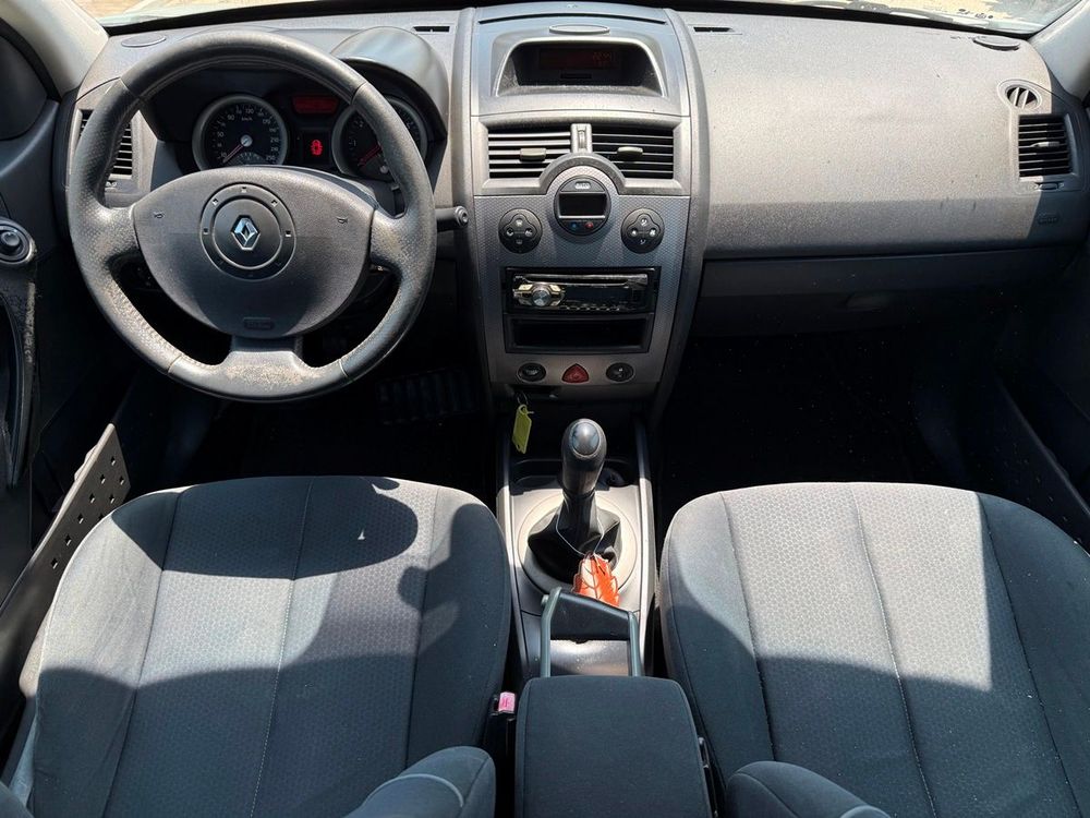 Renault Megane  — 14