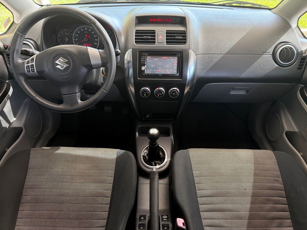 Suzuki SX4 — 14