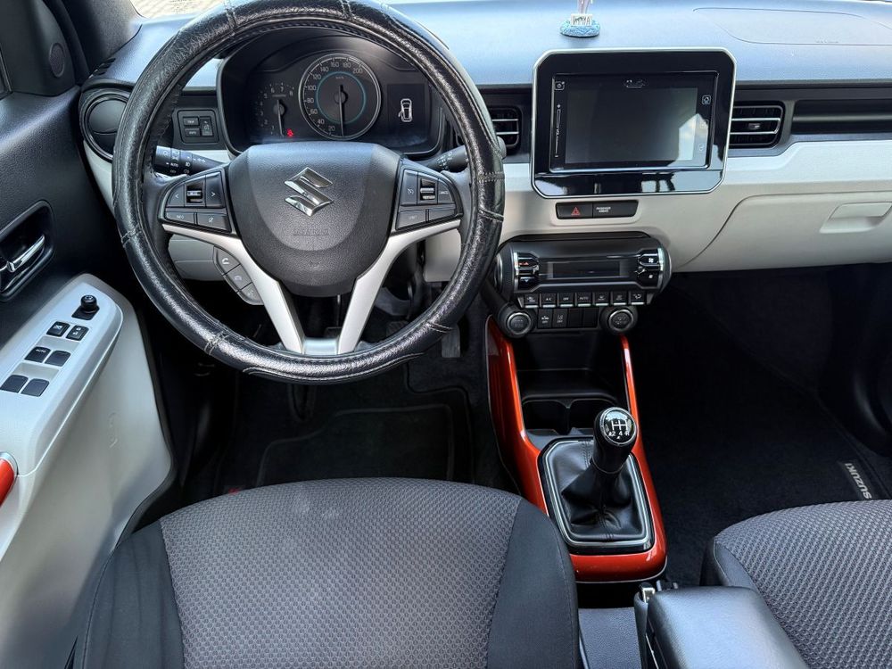 Suzuki Ignis    — 15