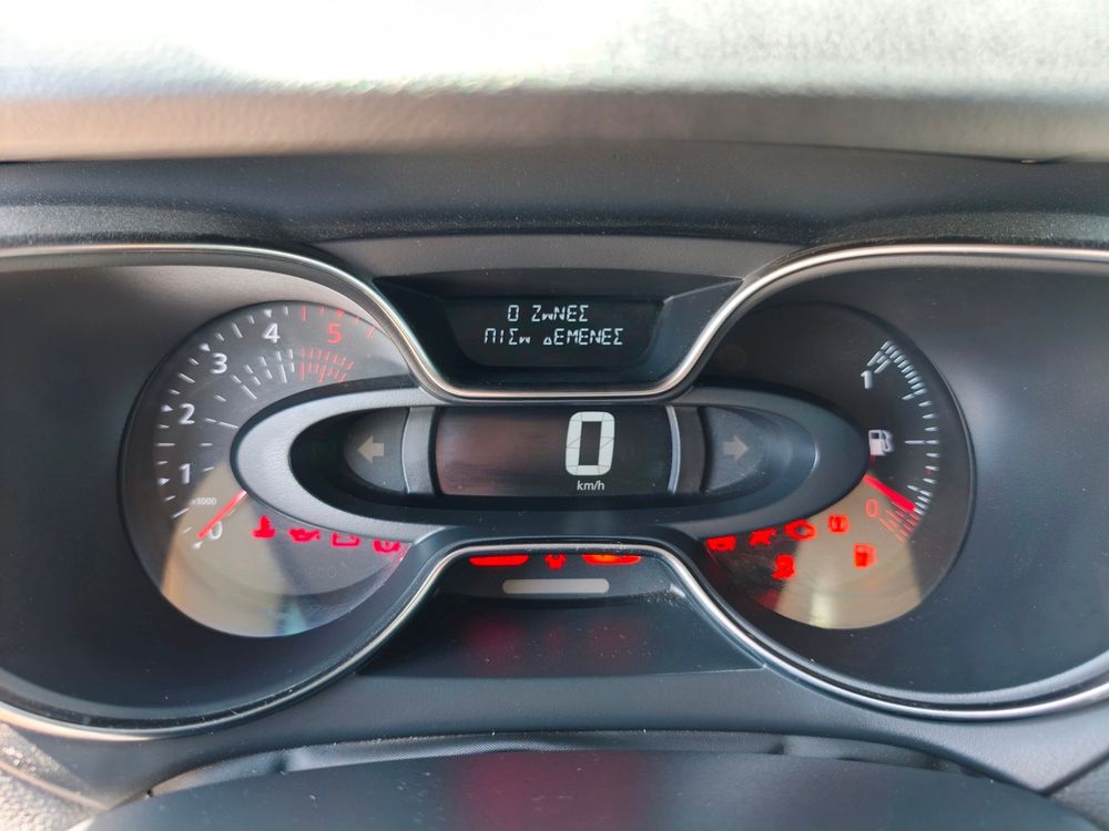 Renault Captur — 16