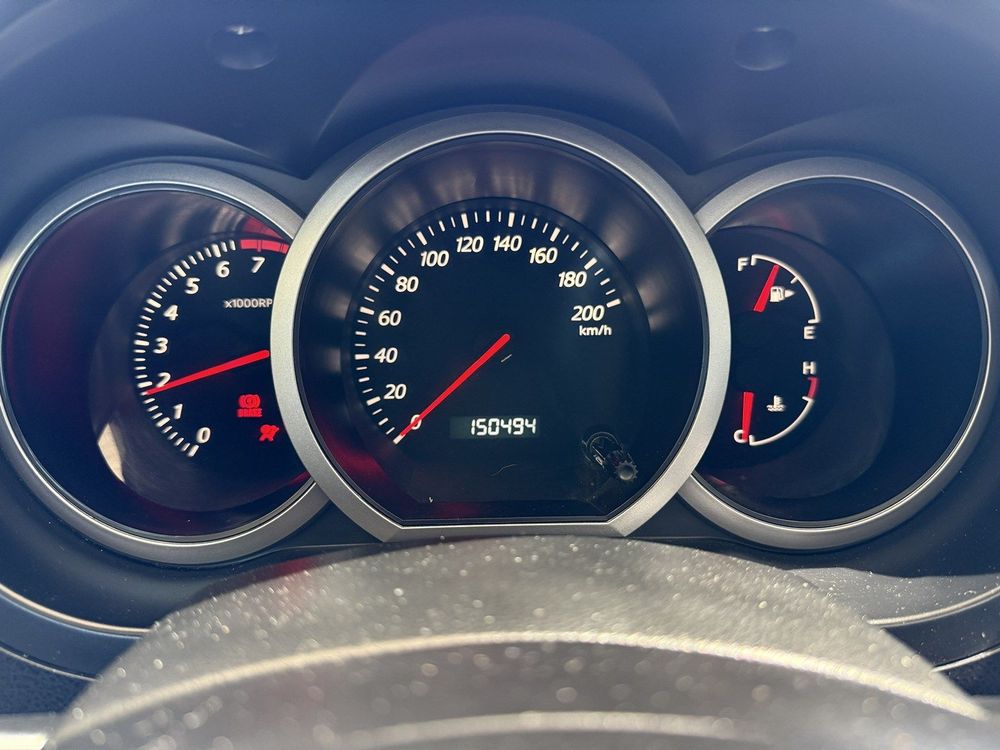 Suzuki Grand Vitara — 19