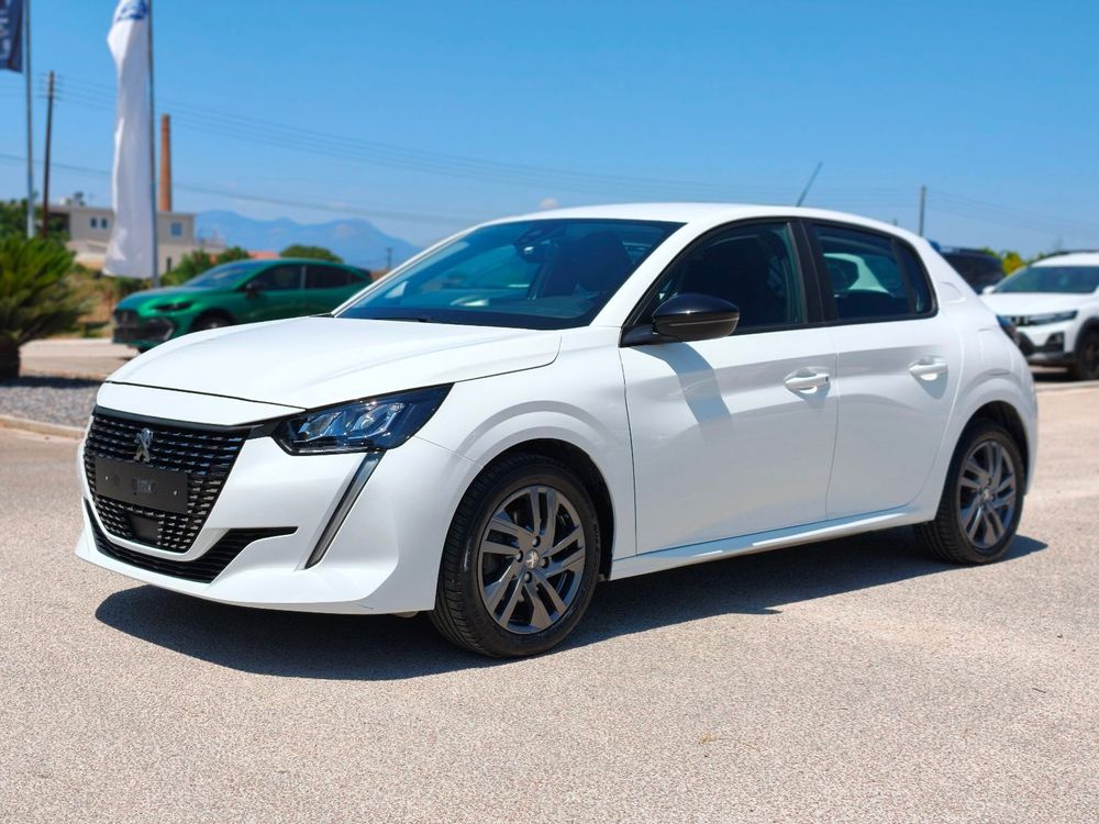 Peugeot 208 — 1