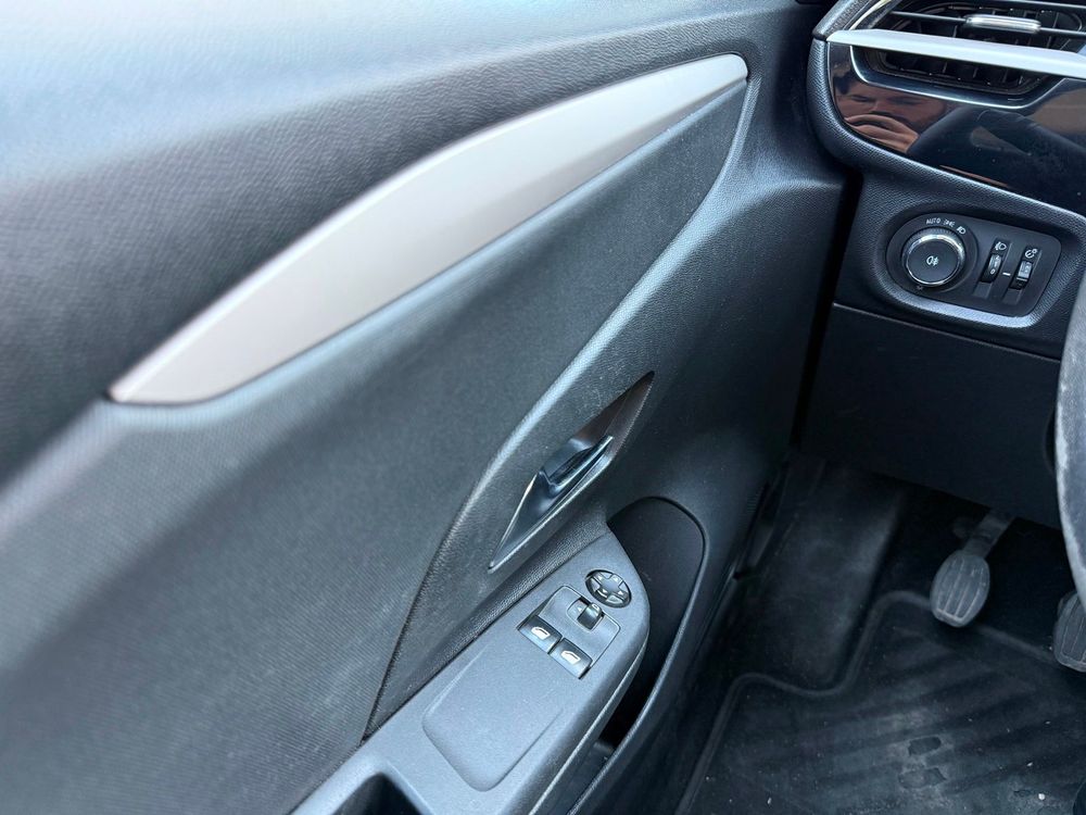 Opel Corsa 5D — 20