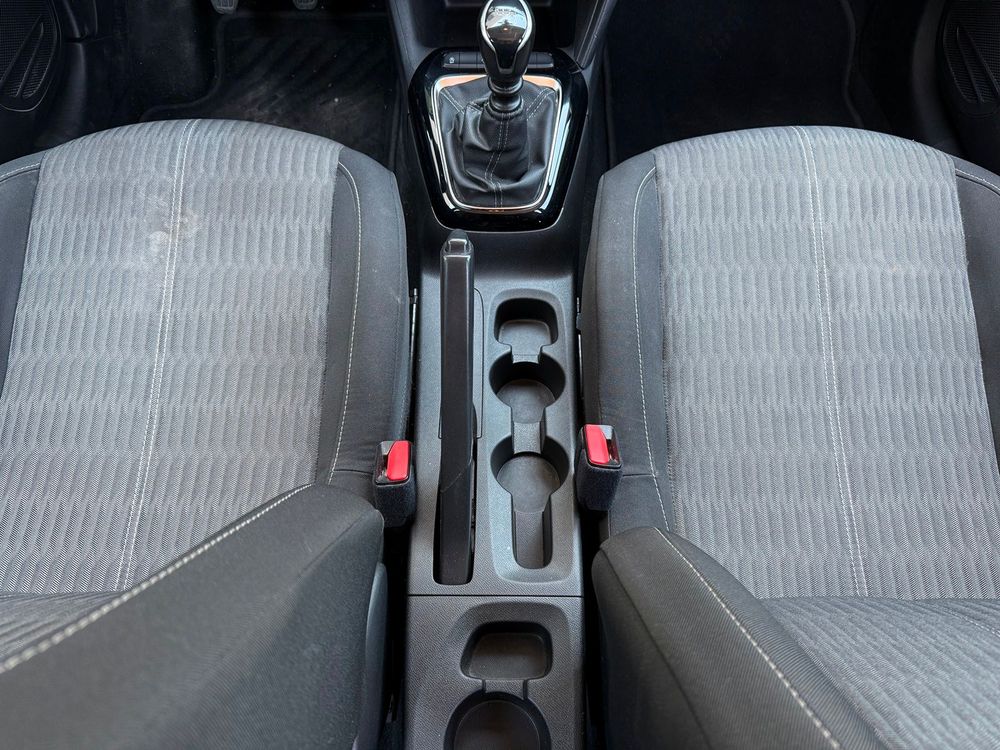 Opel Corsa 5D — 21