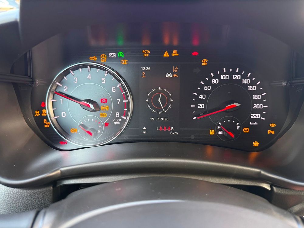 Suzuki Swift — 19