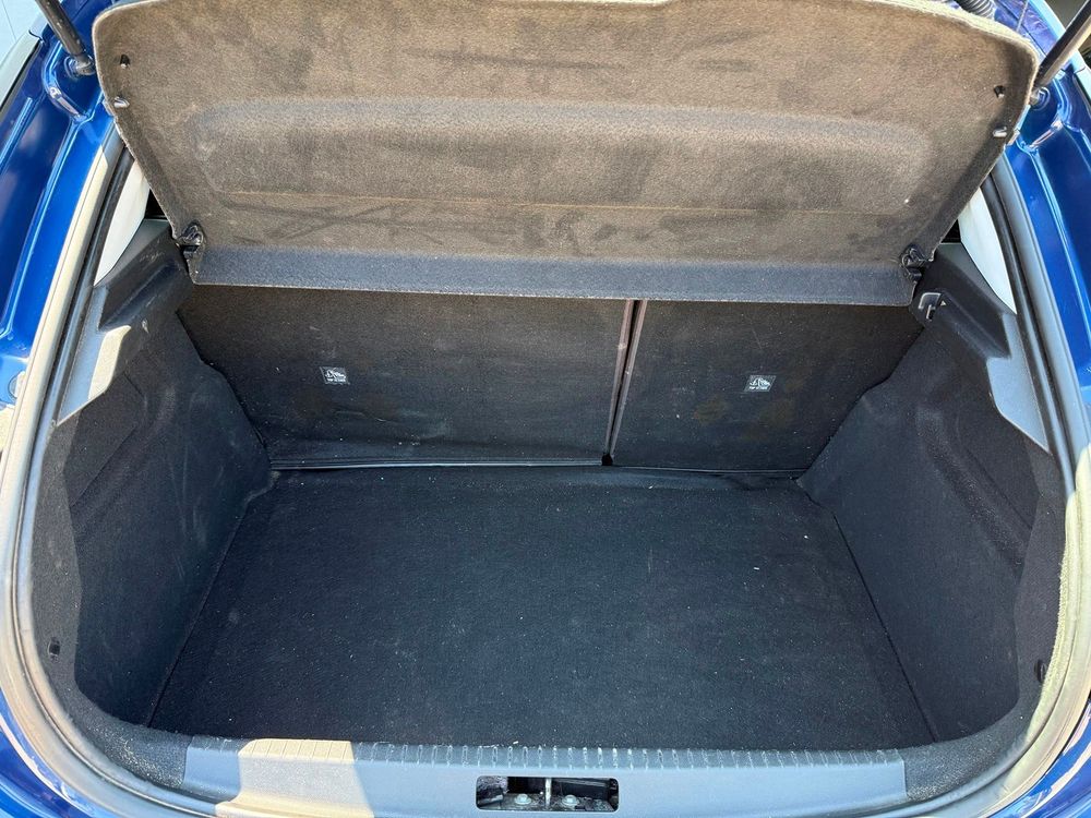 Opel Corsa 5D — 24