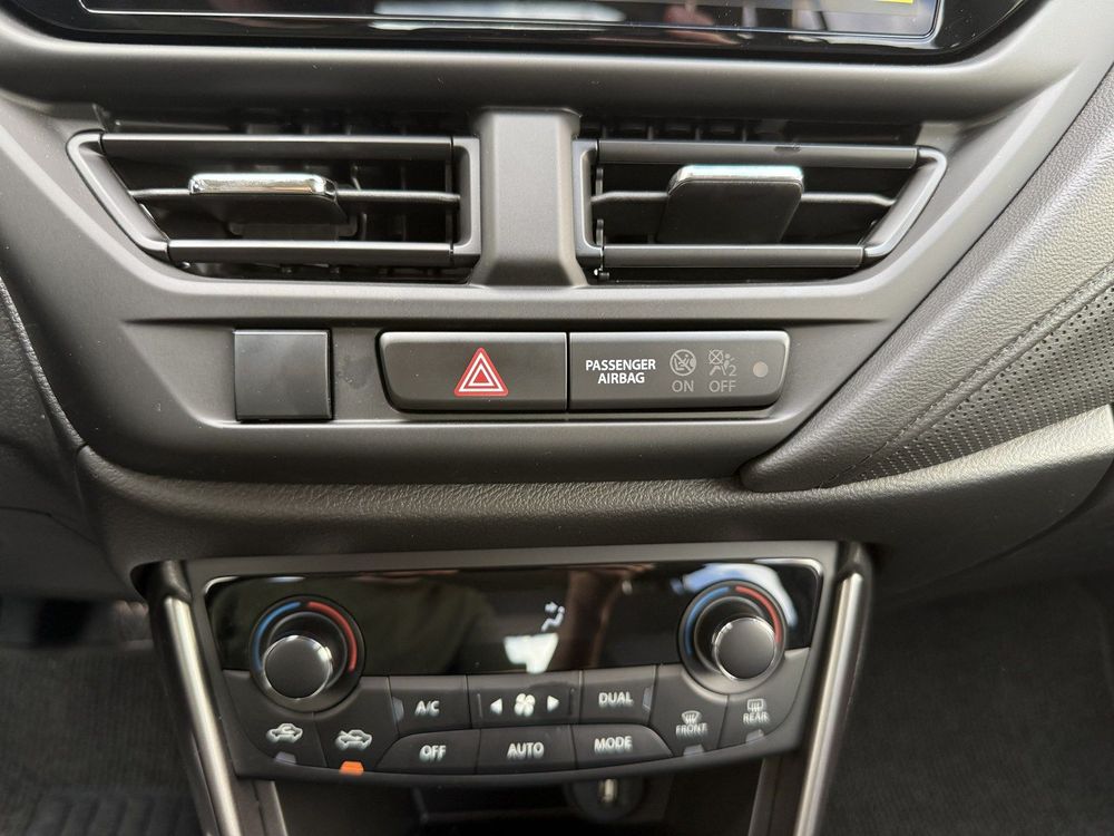 Suzuki S-cross — 23