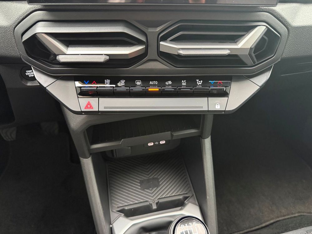 Dacia Bigster — 26
