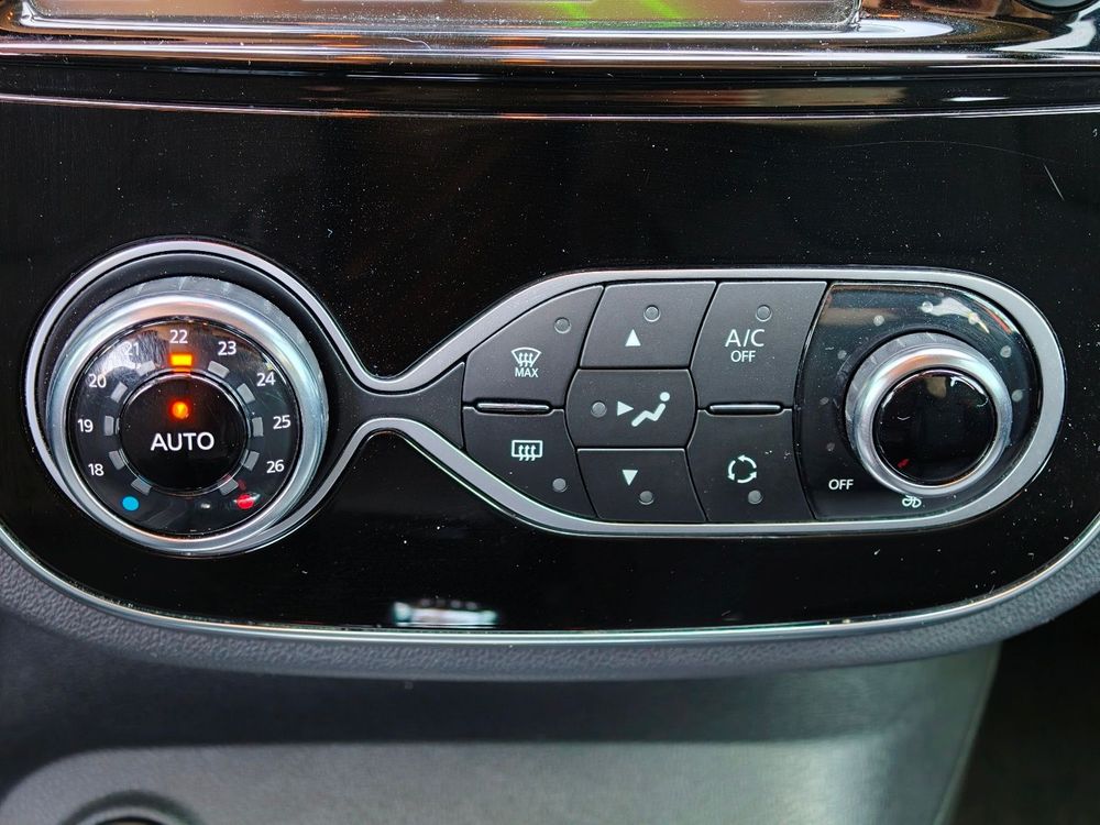 Renault Captur — 23