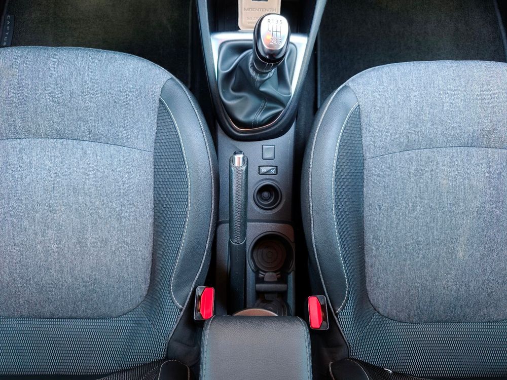 Renault Captur — 25