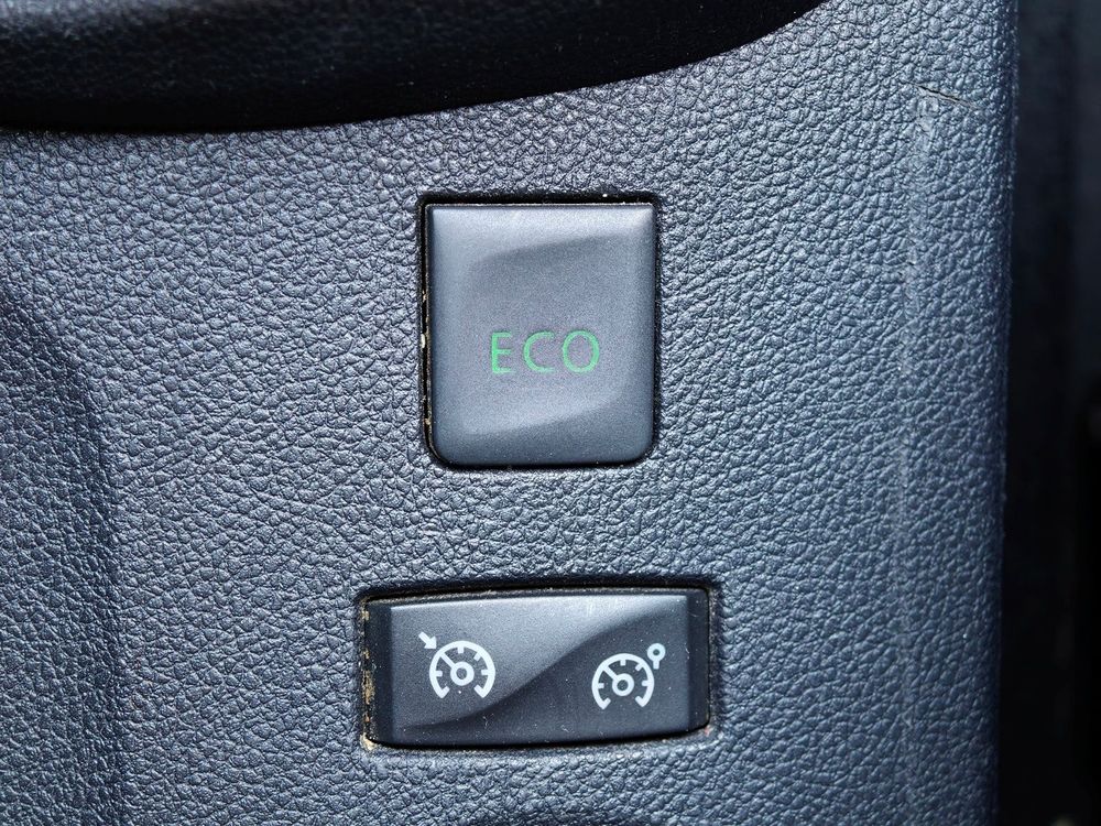 Renault Captur — 26