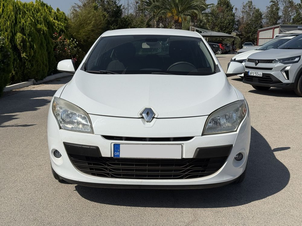 RENAULT MEGANE — 2