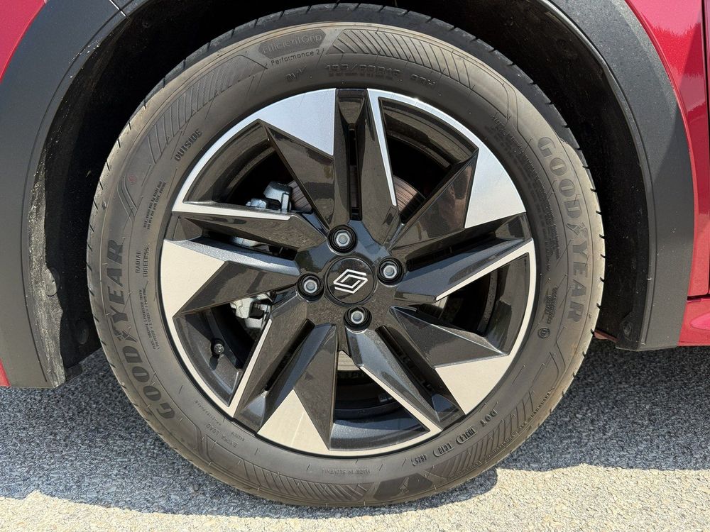 RENAULT CLIO 6 — 30