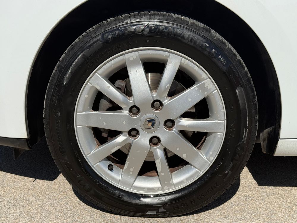 RENAULT MEGANE — 30