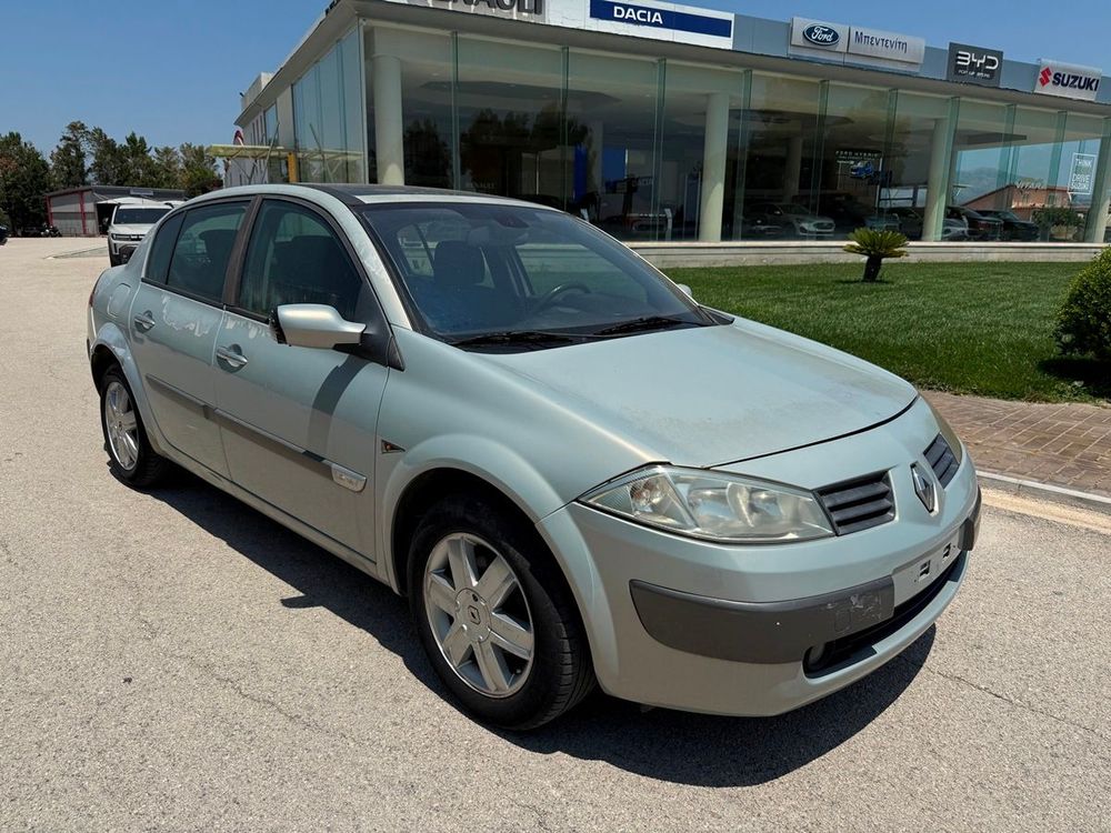 Renault Megane  — 3