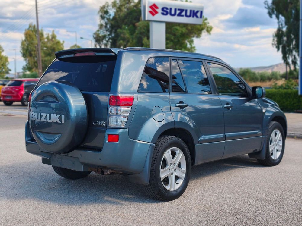 Suzuki Grand Vitara — 5