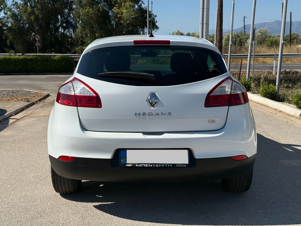 RENAULT MEGANE — 6