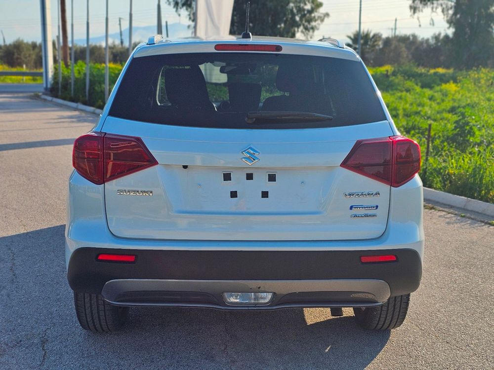 Suzuki Vitara — 6