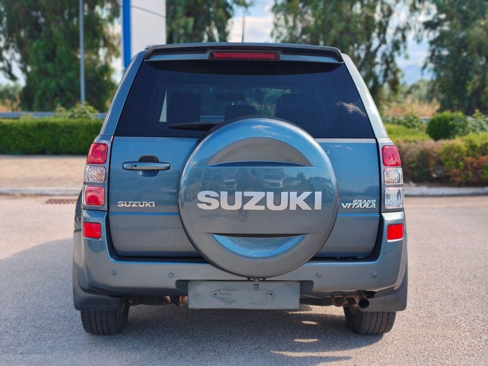 Suzuki Grand Vitara — 6