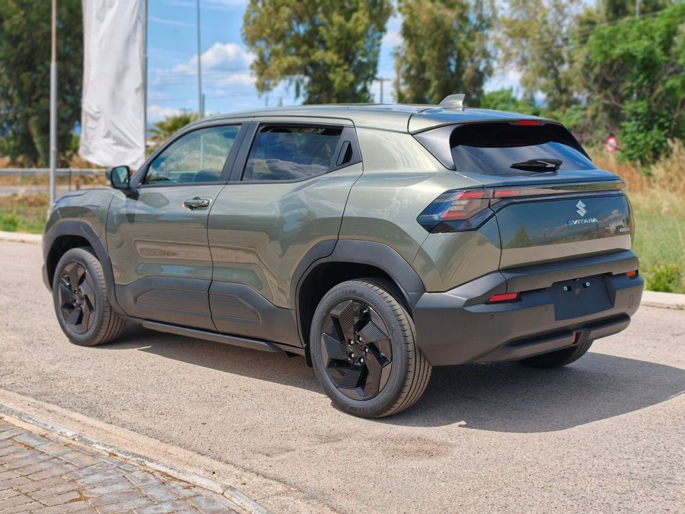 Suzuki e-Vitara — 8