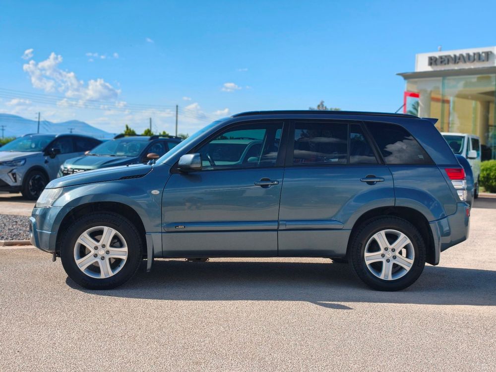 Suzuki Grand Vitara — 8